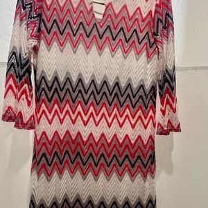 Tacera Chevron Long Sleeve Dress - Red, Black, White, and gray.